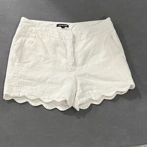 White Scalloped High Waist lined linen Bermuda Shorts